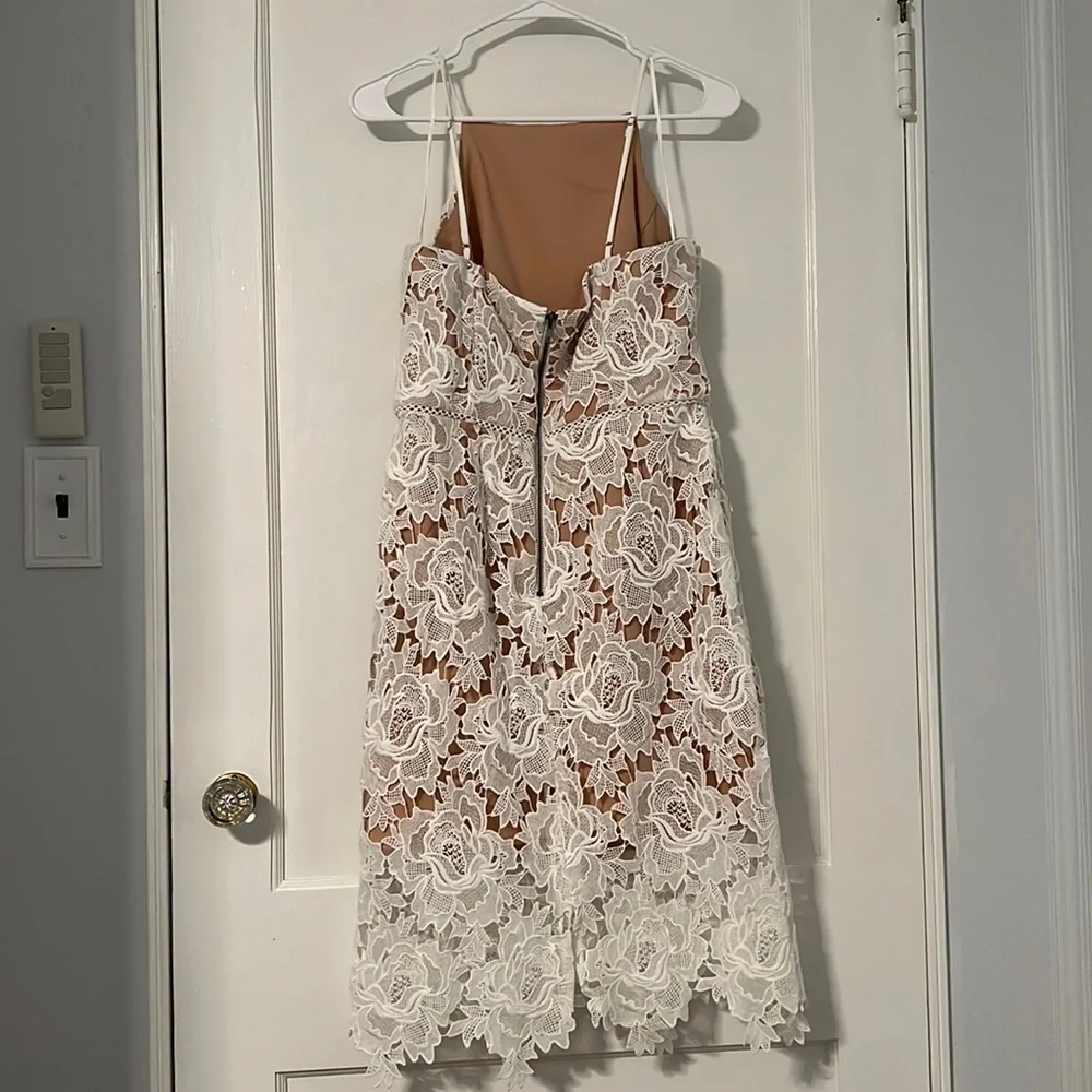 Adelyn Rae Dress - Picture 2 of 3